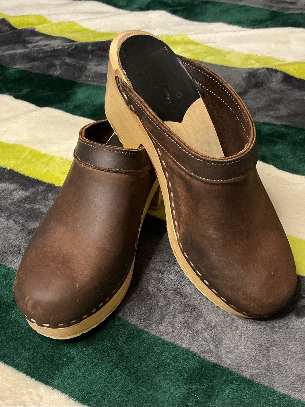 Sven Swedish Brown Leather Women’s Clog Mules Size 8-8 1/2 Eur (40)